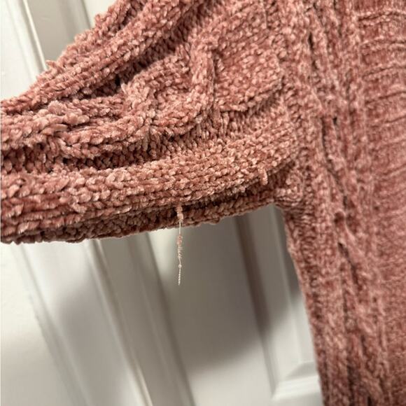 Fashion Nova Lounge Crop Top and Shorts Set - Picture 11 of 14